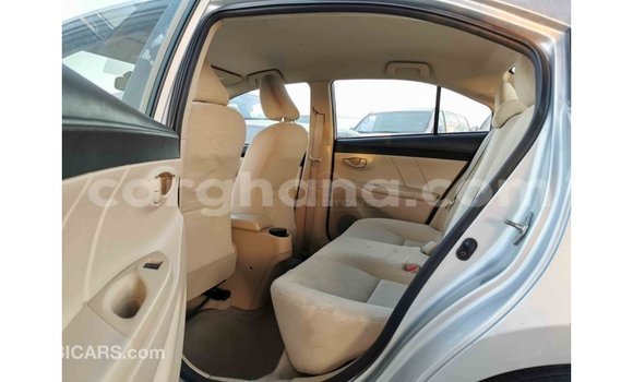 Ra Imported Toyota Yaris Miiran Ọkọ̀ in Import - Dubai ni Ashanti Ra Imported Toyota Yaris Miiran Ọkọ̀ in Import - Dubai ni Ashanti