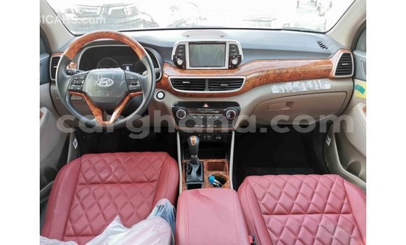 Sayi Imported Hyundai Tucson White Mota in Import - Dubai a Ashanti Sayi Imported Hyundai Tucson White Mota in Import - Dubai a Ashanti