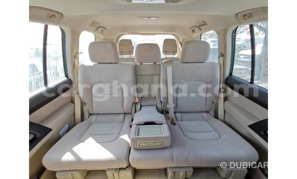 Ra Imported Toyota Land Cruiser funfun Ọkọ̀ in Import - Dubai ni Ashanti Ra Imported Toyota Land Cruiser funfun Ọkọ̀ in Import - Dubai ni Ashanti