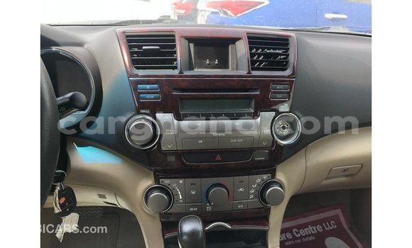Buy Import Toyota Highlander Other Car in Import - Dubai in Ashanti Buy Import Toyota Highlander Other Car in Import - Dubai in Ashanti