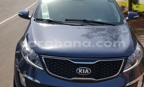 Buy Used Kia Sportage Blue Car in Accra in Greater Accra Buy Used Kia Sportage Blue Car in Accra in Greater Accra