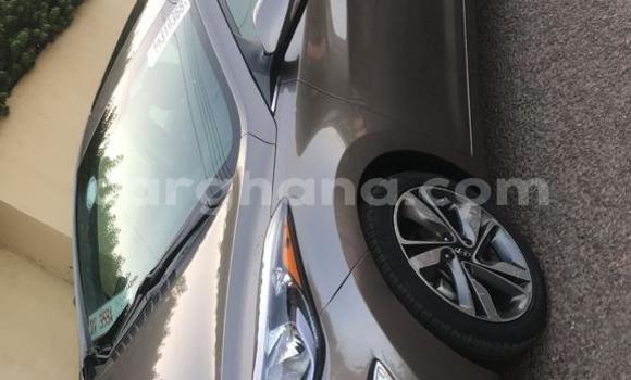Buy Used Hyundai Elantra Beige Car in Accra in Greater Accra Buy Used Hyundai Elantra Beige Car in Accra in Greater Accra