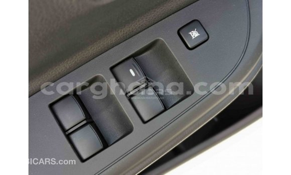 Buy Import Mitsubishi L200 White Car in Import - Dubai in Ashanti Buy Import Mitsubishi L200 White Car in Import - Dubai in Ashanti