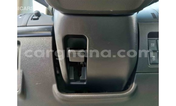 Buy Import Toyota Prado White Car in Import - Dubai in Ashanti Buy Import Toyota Prado White Car in Import - Dubai in Ashanti