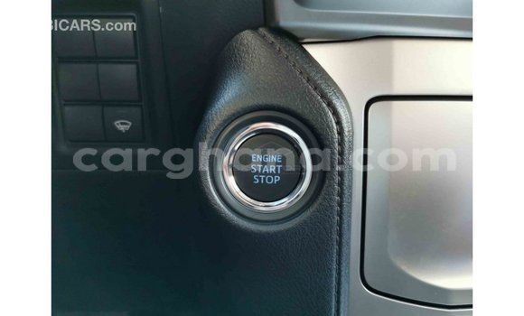 Buy Import Toyota Prado White Car in Import - Dubai in Ashanti Buy Import Toyota Prado White Car in Import - Dubai in Ashanti