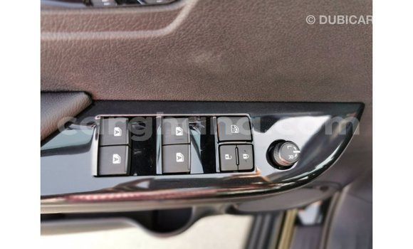 Sayi Imported Toyota Hilux Black Mota in Import - Dubai a Ashanti Sayi Imported Toyota Hilux Black Mota in Import - Dubai a Ashanti