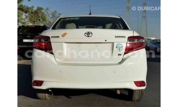 Sayi Imported Toyota Yaris White Mota in Import - Dubai a Ashanti Sayi Imported Toyota Yaris White Mota in Import - Dubai a Ashanti