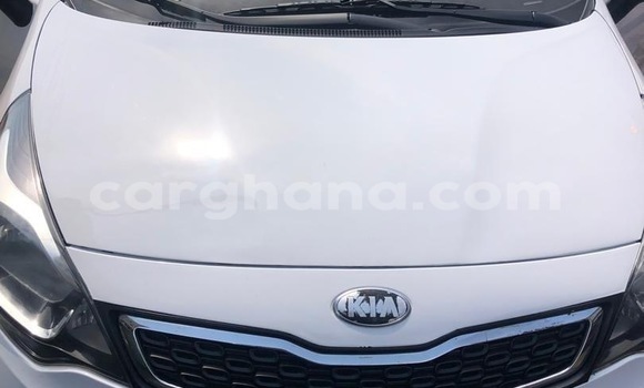 Sayi Na hannu Kia Rio White Mota in Accra a Greater Accra Sayi Na hannu Kia Rio White Mota in Accra a Greater Accra