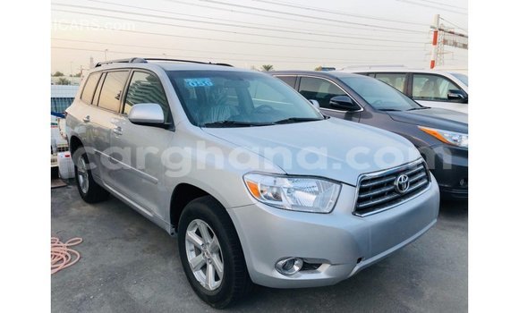 Buy Import Toyota Highlander Other Car in Import - Dubai in Ashanti Buy Import Toyota Highlander Other Car in Import - Dubai in Ashanti