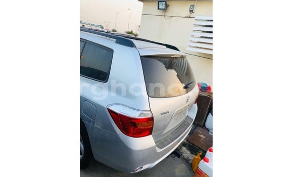 Buy Import Toyota Highlander Other Car in Import - Dubai in Ashanti Buy Import Toyota Highlander Other Car in Import - Dubai in Ashanti