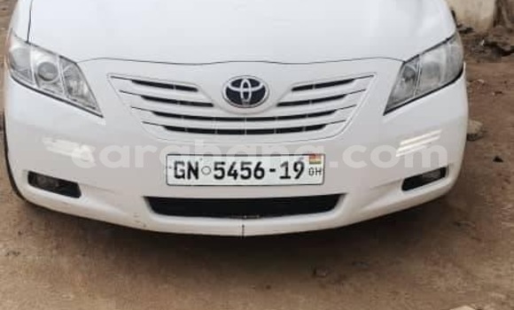 Buy Used Toyota Camry White Car in Accra in Greater Accra Buy Used Toyota Camry White Car in Accra in Greater Accra