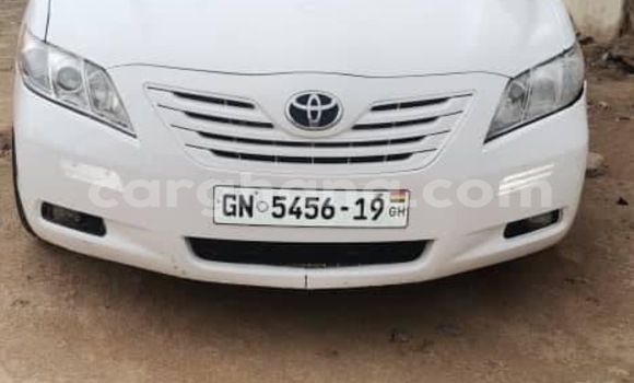 Buy Used Toyota Camry White Car in Accra in Greater Accra Buy Used Toyota Camry White Car in Accra in Greater Accra