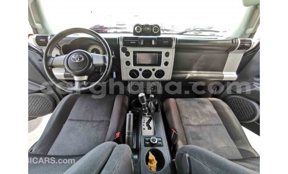 Ra Imported Toyota FJ Cruiser Black Ọkọ̀ in Import - Dubai ni Ashanti Ra Imported Toyota FJ Cruiser Black Ọkọ̀ in Import - Dubai ni Ashanti