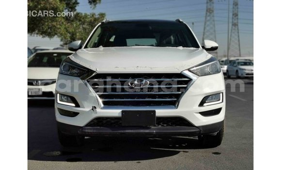 Sayi Imported Hyundai Tucson White Mota in Import - Dubai a Ashanti Sayi Imported Hyundai Tucson White Mota in Import - Dubai a Ashanti