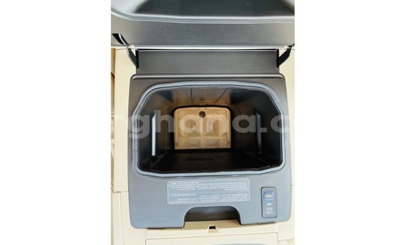 Buy Import Lexus LX White Car in Import - Dubai in Ashanti Buy Import Lexus LX White Car in Import - Dubai in Ashanti