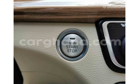 Sayi Imported Kia Cadenza White Mota in Import - Dubai a Ashanti Sayi Imported Kia Cadenza White Mota in Import - Dubai a Ashanti