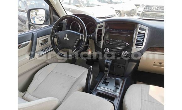 Ra Imported Mitsubishi Pajero funfun Ọkọ̀ in Import - Dubai ni Ashanti Ra Imported Mitsubishi Pajero funfun Ọkọ̀ in Import - Dubai ni Ashanti