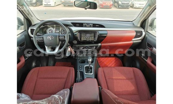 Ra Imported Toyota Hilux funfun Ọkọ̀ in Import - Dubai ni Ashanti Ra Imported Toyota Hilux funfun Ọkọ̀ in Import - Dubai ni Ashanti