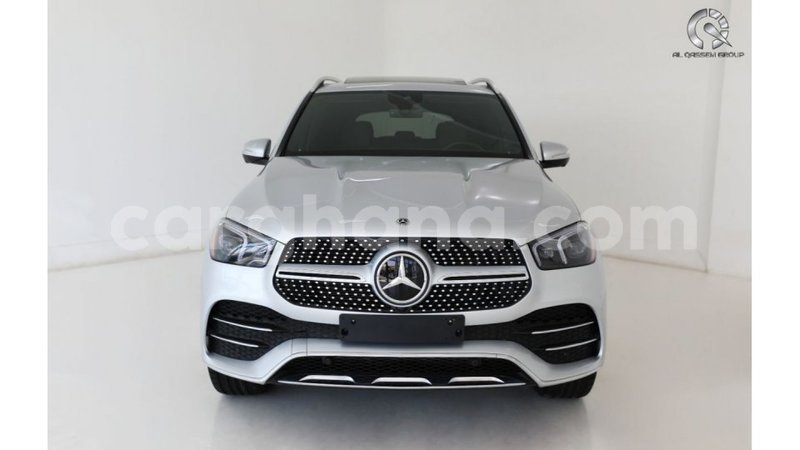 Big with watermark mercedes benz gle ashanti import dubai 22130