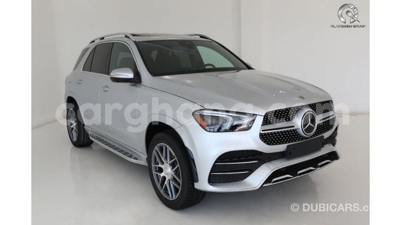 Big with watermark mercedes benz gle ashanti import dubai 22130