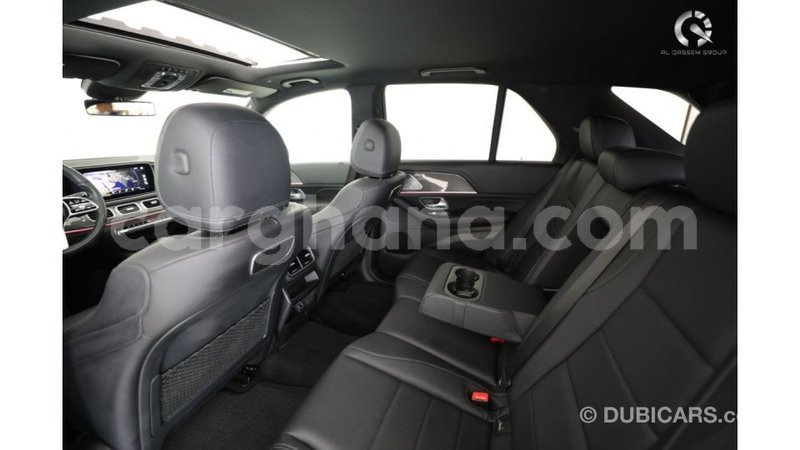 Big with watermark mercedes benz gle ashanti import dubai 22130