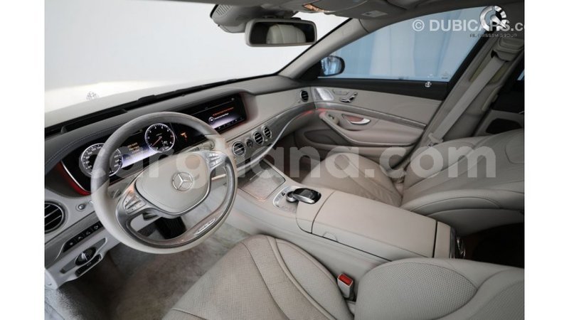 Big with watermark mercedes benz a200 ashanti import dubai 22131