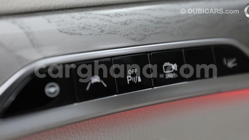 Big with watermark mercedes benz a200 ashanti import dubai 22131