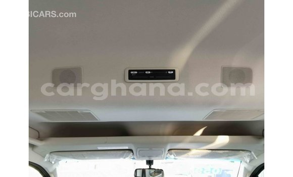 Sayi Imported Toyota Hilux White Mota in Import - Dubai a Ashanti Sayi Imported Toyota Hilux White Mota in Import - Dubai a Ashanti