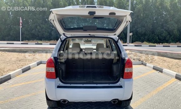 Sayi Imported Hyundai Tucson White Mota in Import - Dubai a Ashanti Sayi Imported Hyundai Tucson White Mota in Import - Dubai a Ashanti