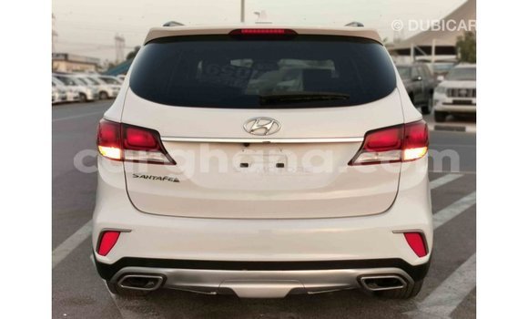 Buy Import Hyundai Santa Fe White Car in Import - Dubai in Ashanti Buy Import Hyundai Santa Fe White Car in Import - Dubai in Ashanti