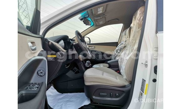 Buy Import Hyundai Santa Fe White Car in Import - Dubai in Ashanti Buy Import Hyundai Santa Fe White Car in Import - Dubai in Ashanti