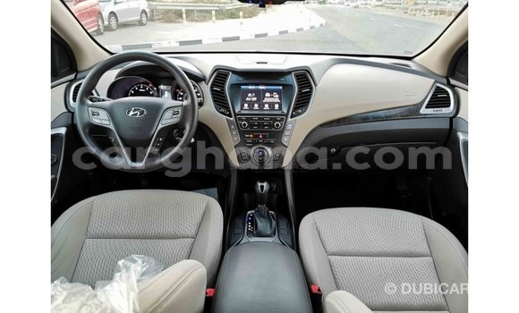 Buy Import Hyundai Santa Fe White Car in Import - Dubai in Ashanti Buy Import Hyundai Santa Fe White Car in Import - Dubai in Ashanti