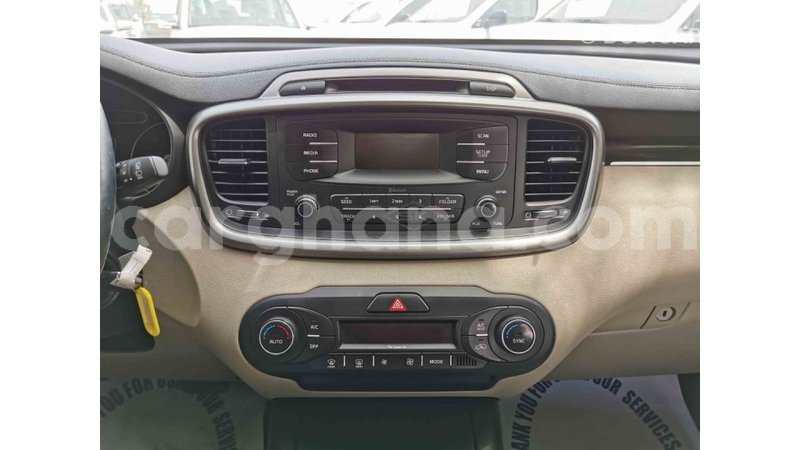 Big with watermark kia sorento ashanti import dubai 22184