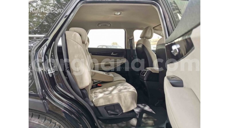 Big with watermark kia sorento ashanti import dubai 22184