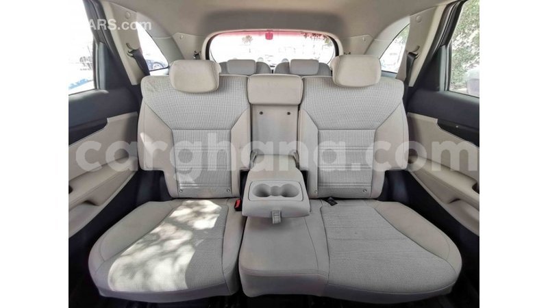 Big with watermark kia sorento ashanti import dubai 22184