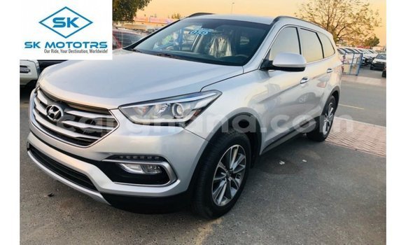 Ra Imported Hyundai Santa Fe Miiran Ọkọ̀ in Import - Dubai ni Ashanti Ra Imported Hyundai Santa Fe Miiran Ọkọ̀ in Import - Dubai ni Ashanti