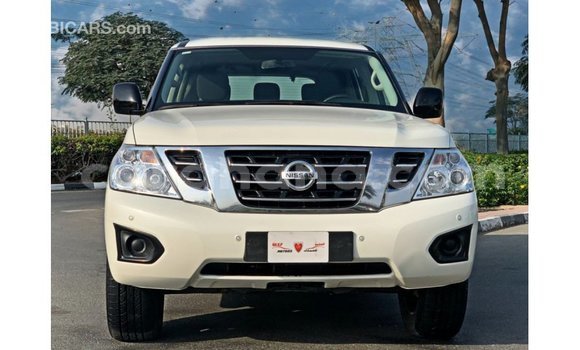 Ra Imported Nissan Patrol funfun Ọkọ̀ in Import - Dubai ni Ashanti Ra Imported Nissan Patrol funfun Ọkọ̀ in Import - Dubai ni Ashanti
