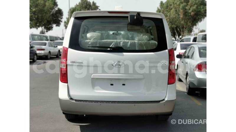 Big with watermark hyundai accent ashanti import dubai 22231