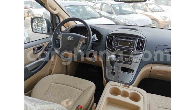 Big with watermark hyundai accent ashanti import dubai 22231