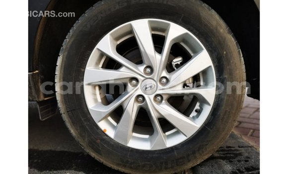 Ra Imported Hyundai Tucson Blue Ọkọ̀ in Import - Dubai ni Ashanti Ra Imported Hyundai Tucson Blue Ọkọ̀ in Import - Dubai ni Ashanti