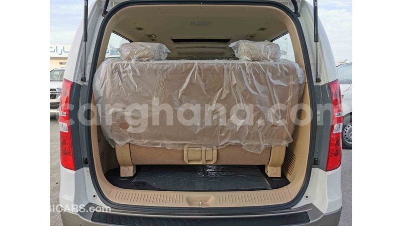 Big with watermark hyundai accent ashanti import dubai 22231