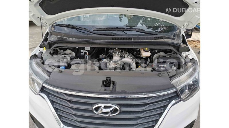 Big with watermark hyundai accent ashanti import dubai 22231