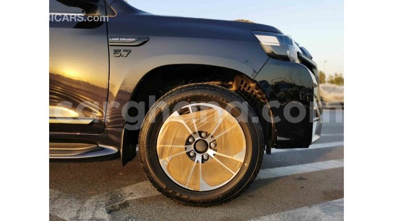 Big with watermark toyota land cruiser ashanti import dubai 22241