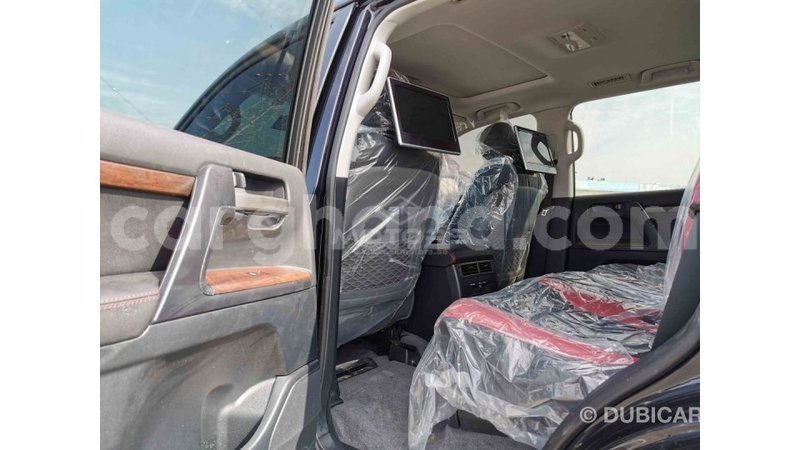 Big with watermark toyota land cruiser ashanti import dubai 22243