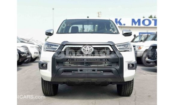 Buy Import Toyota Hilux White Car in Import - Dubai in Ashanti Buy Import Toyota Hilux White Car in Import - Dubai in Ashanti