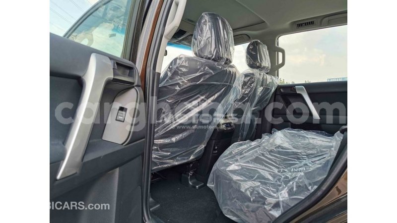 Big with watermark toyota prado ashanti import dubai 22246