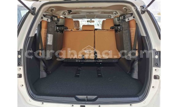 Buy Import Toyota Fortuner White Car in Import - Dubai in Ashanti Buy Import Toyota Fortuner White Car in Import - Dubai in Ashanti