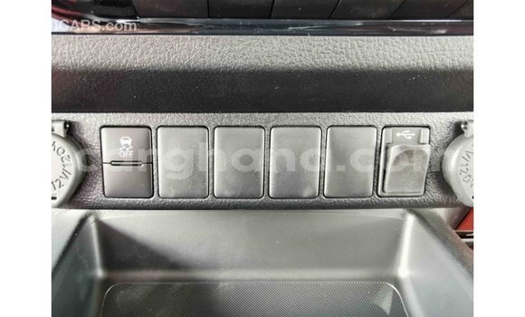 Sayi Imported Toyota Hilux White Mota in Import - Dubai a Ashanti Sayi Imported Toyota Hilux White Mota in Import - Dubai a Ashanti