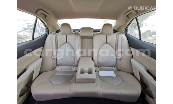Buy Import Toyota Camry White Car in Import - Dubai in Ashanti Buy Import Toyota Camry White Car in Import - Dubai in Ashanti