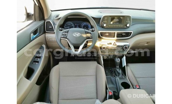 Sayi Imported Hyundai Tucson White Mota in Import - Dubai a Ashanti Sayi Imported Hyundai Tucson White Mota in Import - Dubai a Ashanti